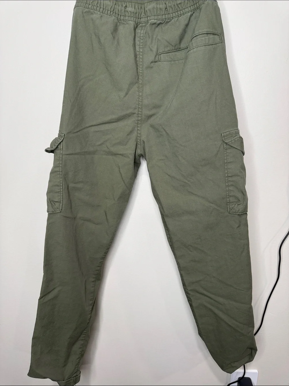 Old Navy. Tech Taper size 10-12 L
